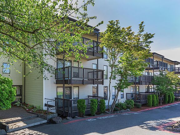 4th image of 10433 SE Kent Kangley Rd APT 406