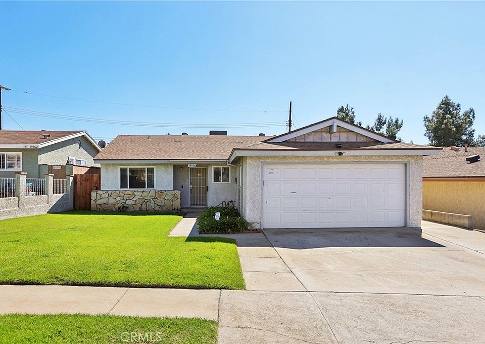 1st image of 14964 La Mesa St