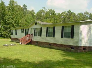 238 Rabbit Ridge Dr, Lexington, NC 27292