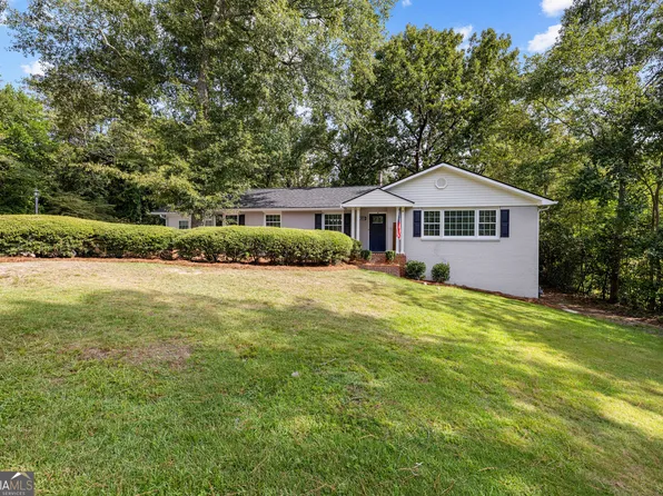 2935 Victoria Cir, Macon, GA 31204