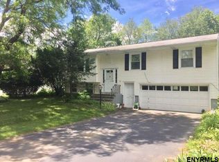 51 Kenaware Ave, Delmar, NY 12054