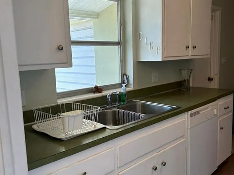 1213 Banana River Dr — Photo 20