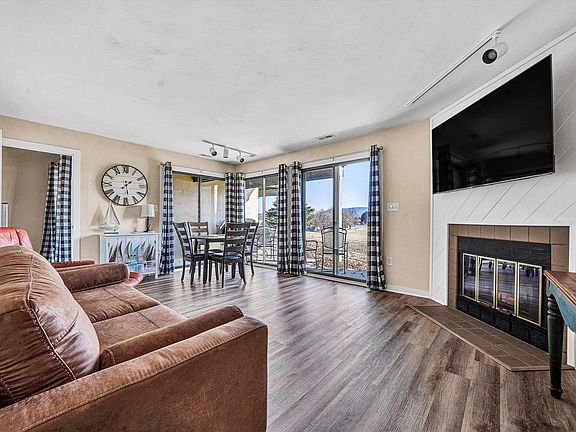 5th image of 140 Sailors Cove Dr #1219