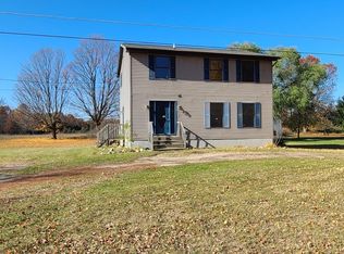 7329 S 88th Ave, Rothbury, MI 49452