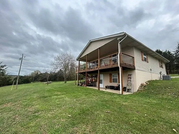 7081A S Martin Rd, Everton, AR 72633