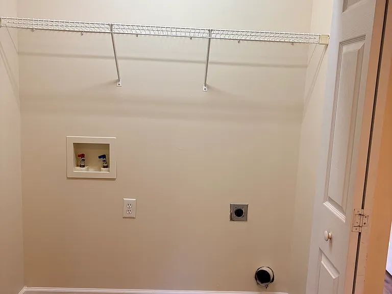 4625 Malone Ct — Photo 16