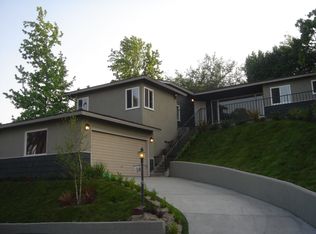 195 Malcolm Dr, Pasadena, CA 91105