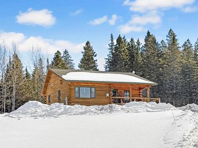 706 Diamond Pond Road, Colebrook, NH, 03576