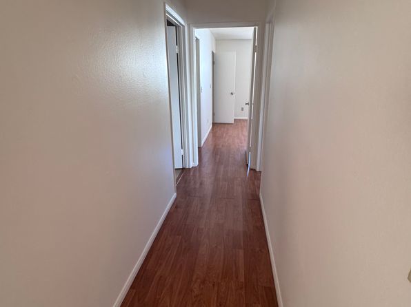 5672 Riley St APT 4