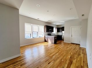 3335 W Potomac Ave #1S, Chicago, IL 60651