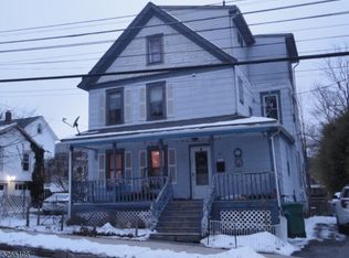 24 Madison St, Newton, NJ 07860