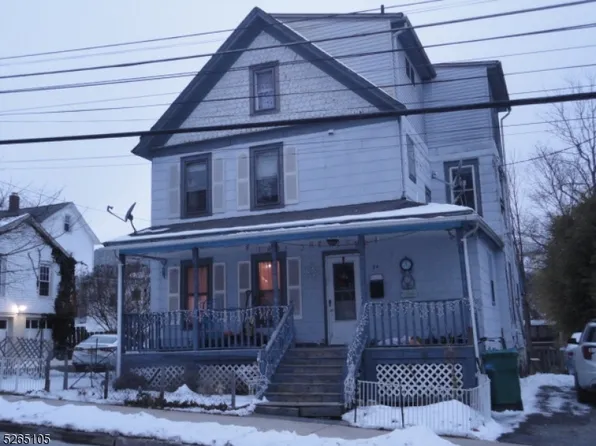 24 Madison St, Newton Town, NJ 07860
