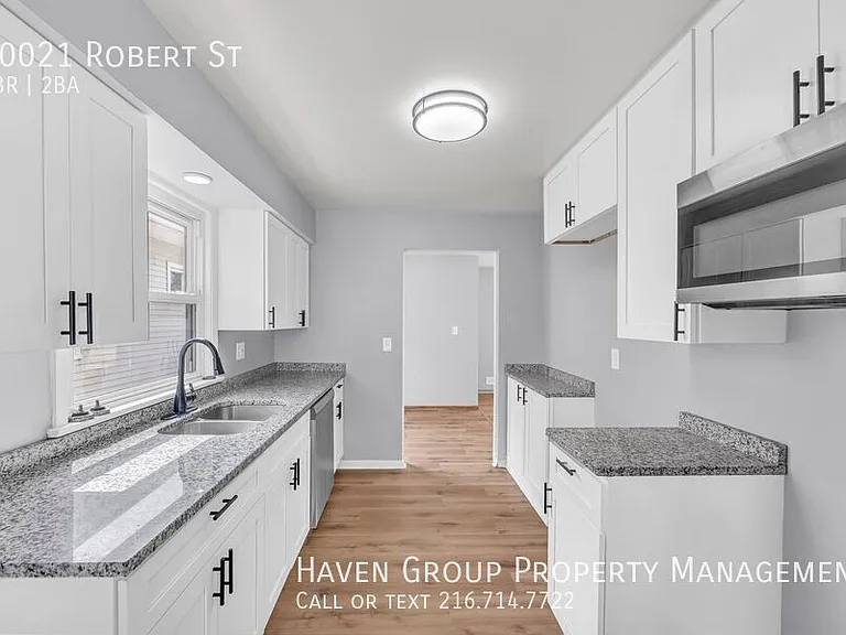 30021 Robert St — Photo 10