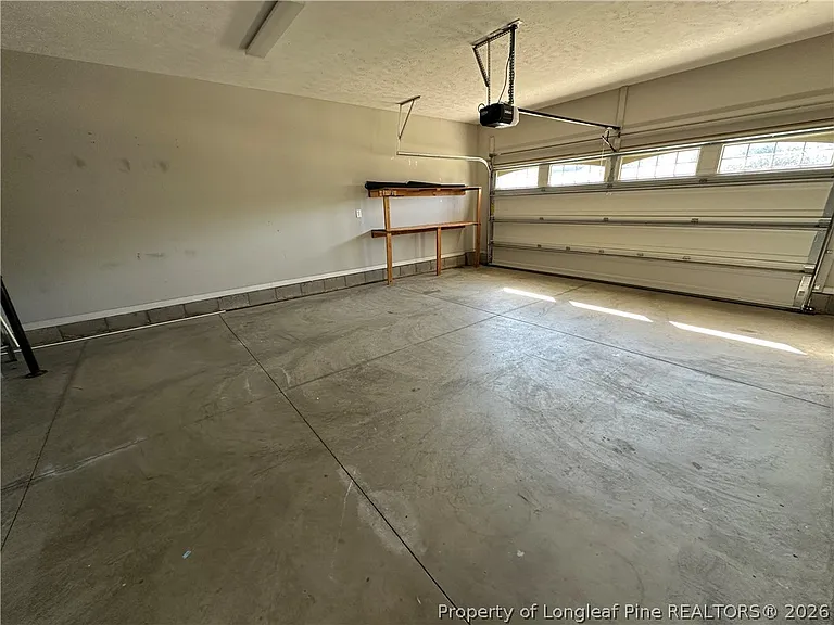 498 New Castle Ln — Photo 34