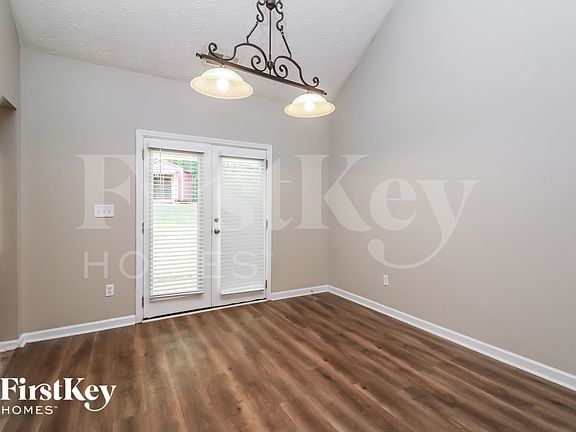 5th image of 145 Macadamia Ct