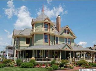 506 S Atlantic Ave, Beach Haven, NJ 08008