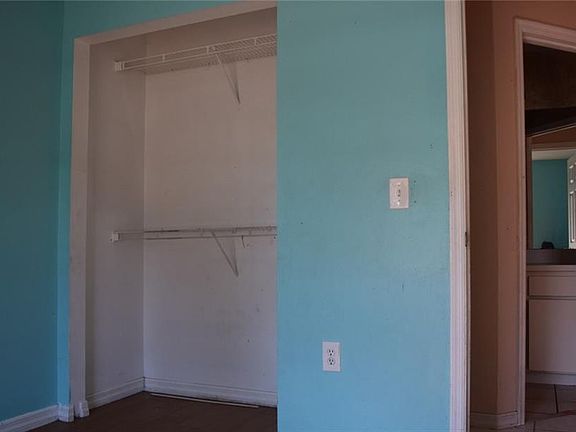 5th image of 808 Lakemont Hills Blvd