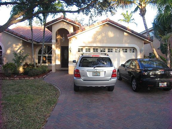 2nd image of 5748 NW 48th Dr