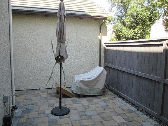 5th image of 57 Chambord Way