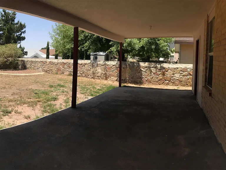 3186 Crazy Horse Dr — Photo 24