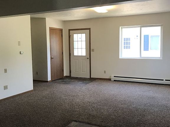 3rd image of 2114 Wilkinson Ave APT 01
