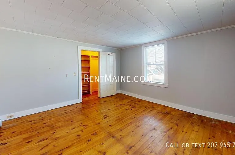 445 Main St #A — Photo 11