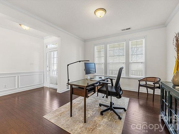 2nd image of 14810 Salem Ridge Rd