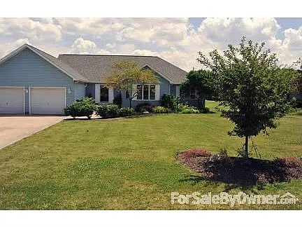 16296 Maureen Dr photo 1