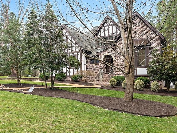 4th image of 4954 College Green Ln