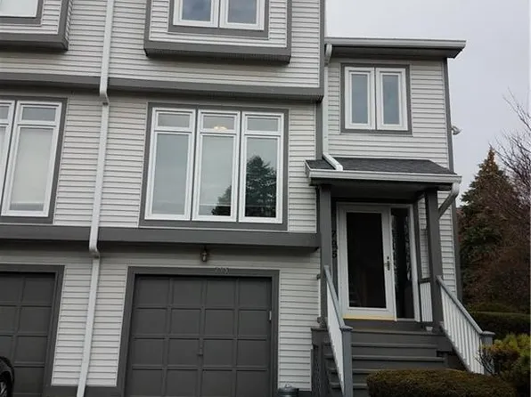 795 Edgewood Ave, Rochester, NY 14618