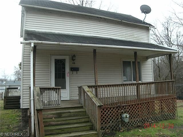 1st image of 44 Tracy Ave