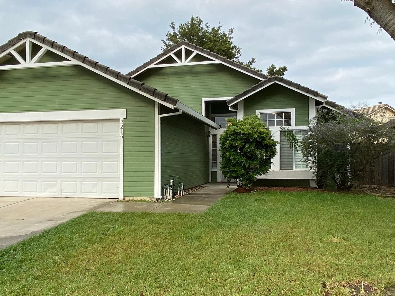 2216 Inglenook Dr, Modesto, CA 95358 Zillow