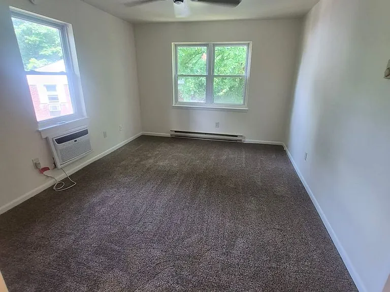 404 Woodcliff Ave — Photo 7