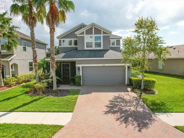 8449 Nandina Dr, Sarasota, FL 34240