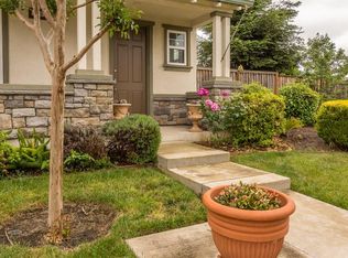 525 Cottage Park Dr, Hayward, CA 94544