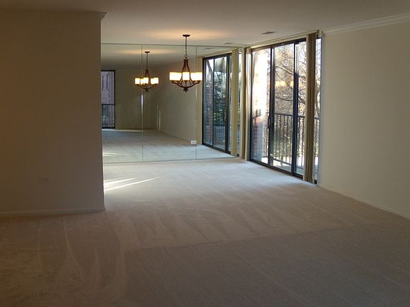 5th image of 125 Acacia Cir APT 204E