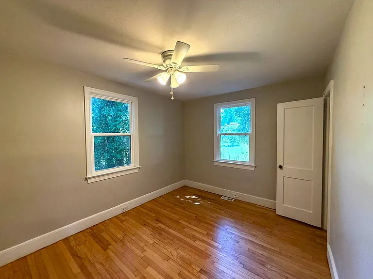 20 Hutto Ct — Photo 19