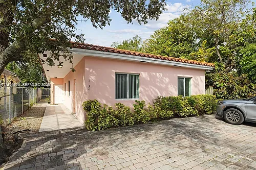 3134 Hibiscus St #3134 Photo 1
