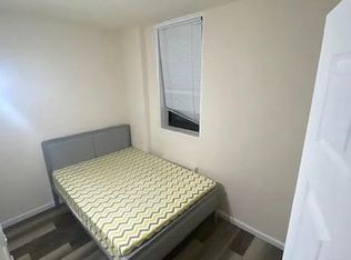 145 Lincoln Ave APT 1P, Staten Island, NY 10306