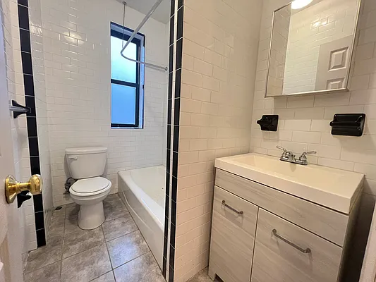 Rented by Bruma Realty LLC | media 4