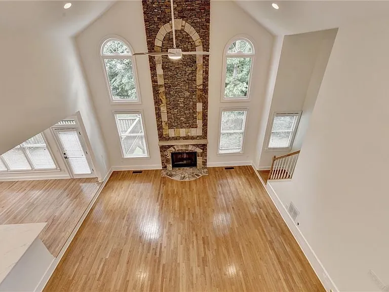 10645 Honey Brook Cir — Photo 11
