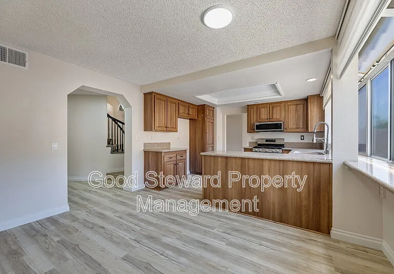 734 Morita Dr — Photo 10