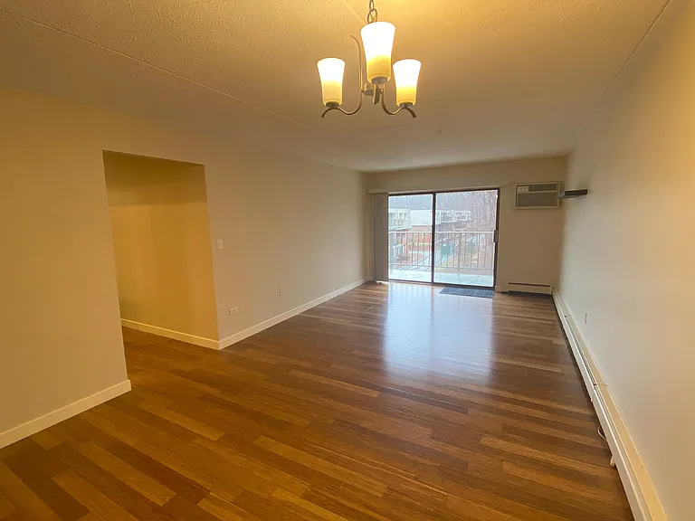575 Broad St #307 — Photo 6
