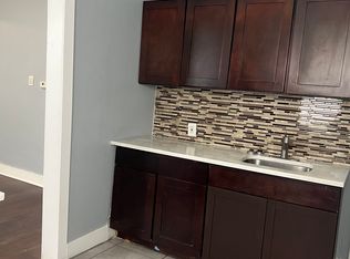 537 Norwood St #2, East Orange, NJ 07018