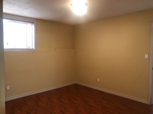 3 bedroom rental in Surrey — photo 6