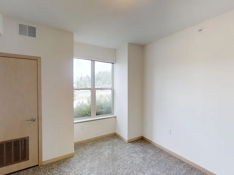 Tyberius Terrace Apartments — Photo 41