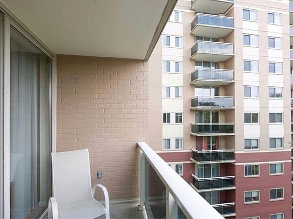 3rd image of 7333 New Hampshire Ave APT 601