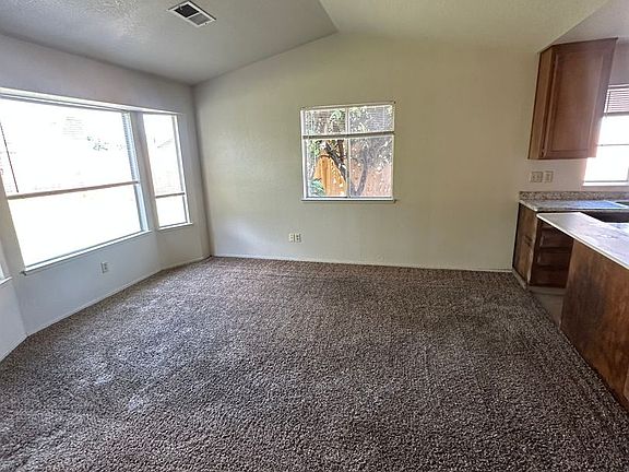 3rd image of 2348 W Pinon Ct
