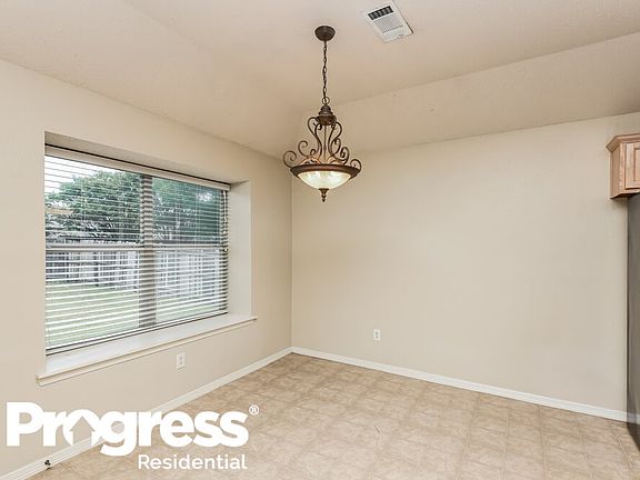 5th image of 8509 Saffron Dr
