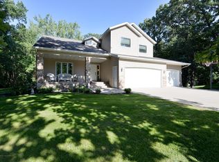 909 40th Ave N, Moorhead, MN 56560